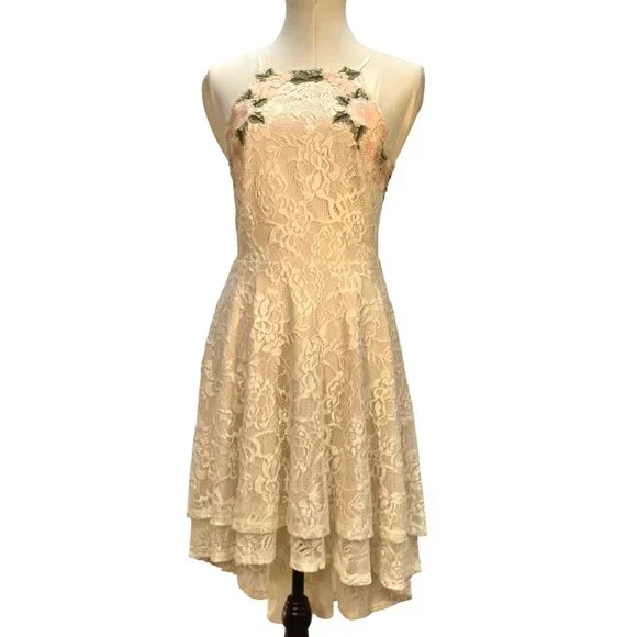 City Triangles Ivory Lace Floral Applique High-Low Sleeveless Dress Size 4 - Picture 2 of 8